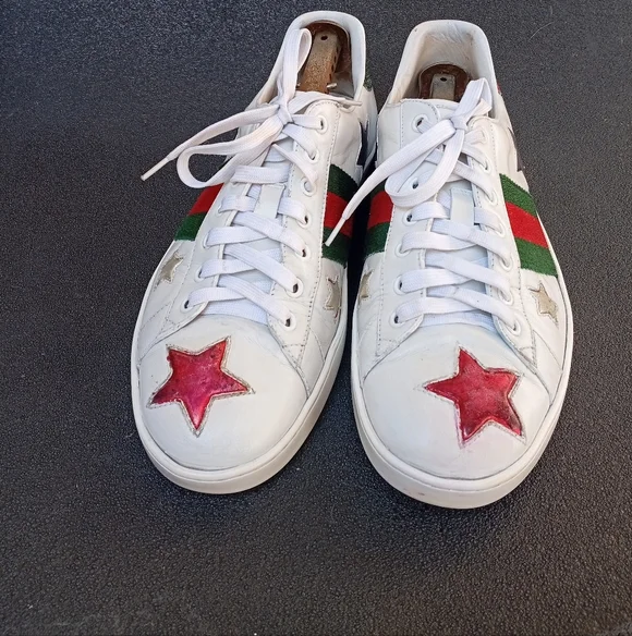 Gucci Brooklyn White Sneakers with Red Star Accents - Picture 1 of 12